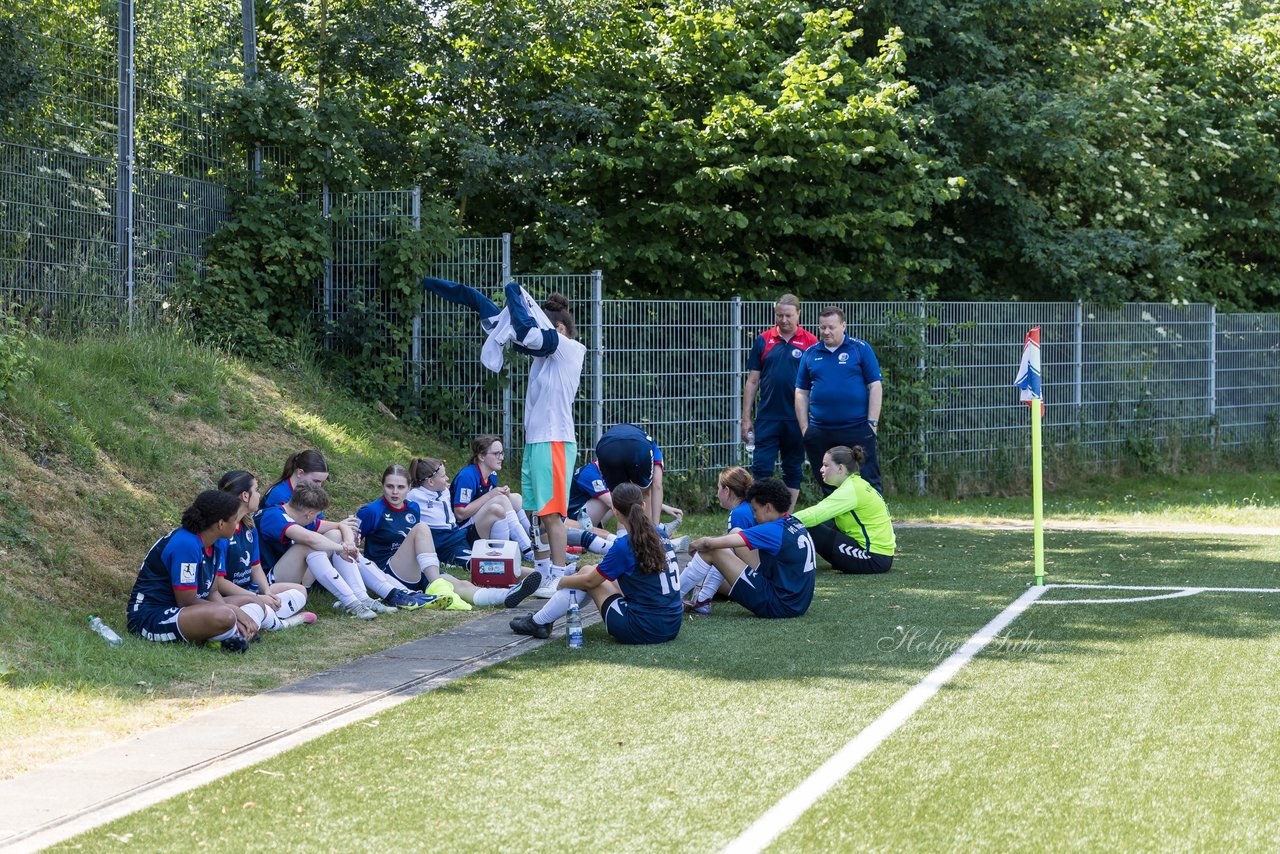 Bild 193 - wBJ Holsatia Elmshorn - VfL Pinneberg : Ergebnis: 1:4